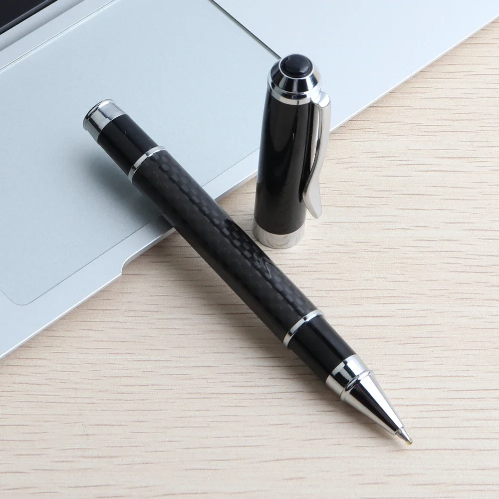 1本入り オフィス用メタルジェルペン 高級感のあるメタルペン - Pentel Pen Energel のレビューと価格