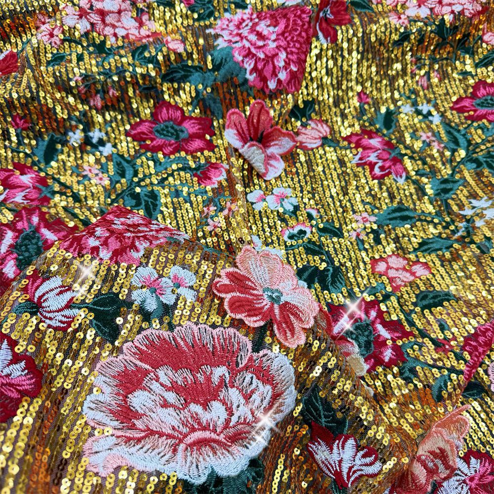 1ヤードの立体刺繍縫製ウェディングドレス、イブニングドレス、 - Sewing Embroidery Fabric のレビューと価格